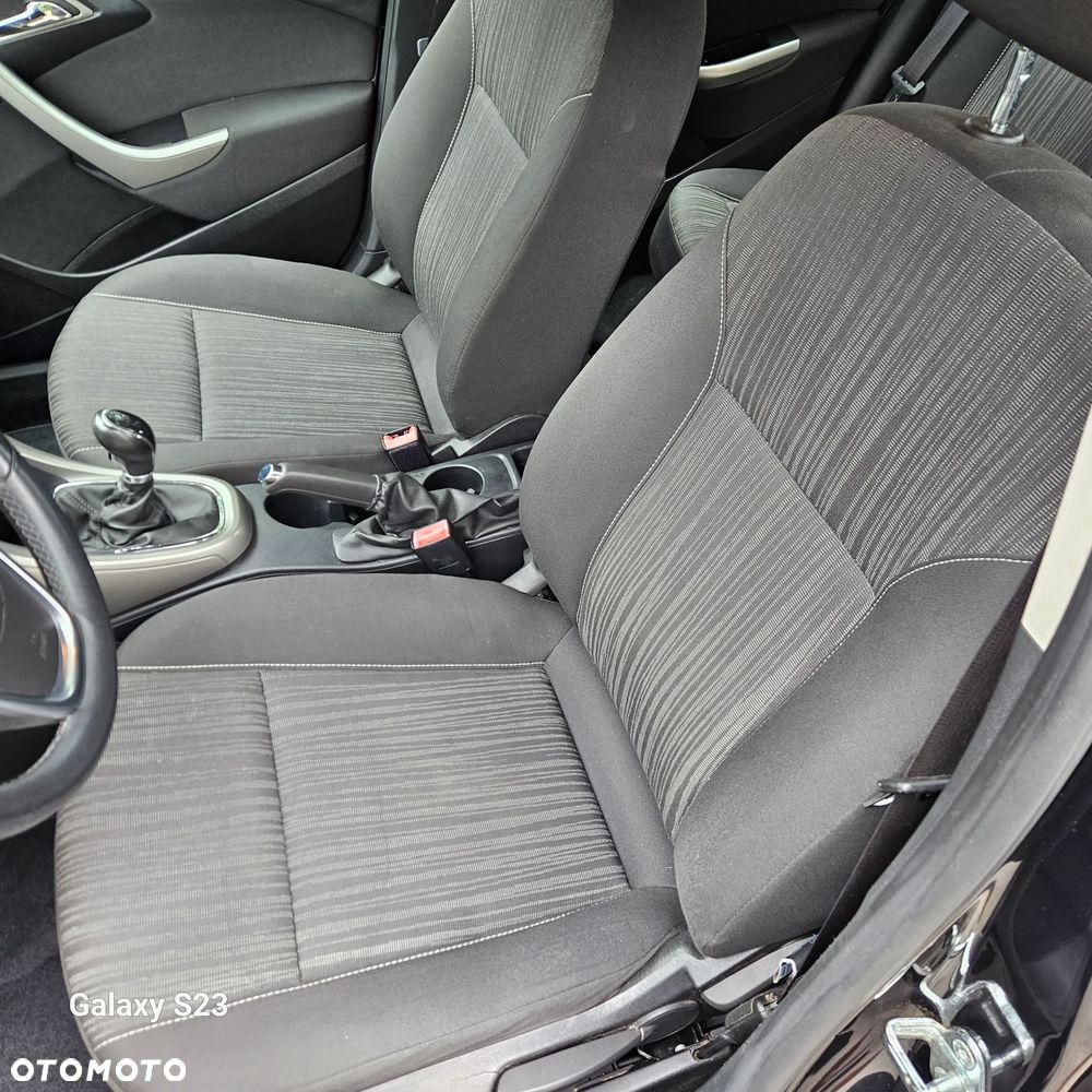Opel Astra 1.6 Color Edition - 17