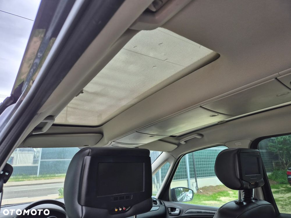 Ford Galaxy 2.0 TDCi Platinium X (Ghia) - 8