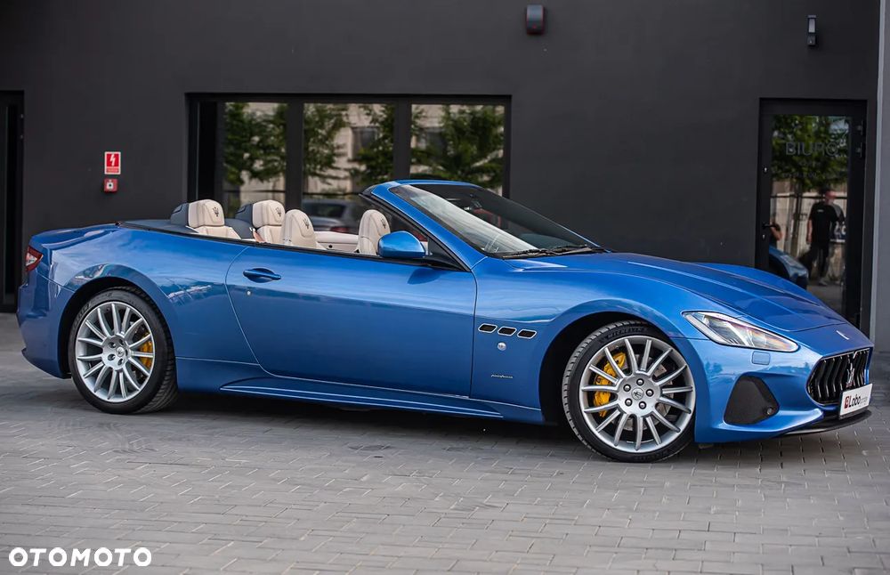 Maserati GranCabrio - 3