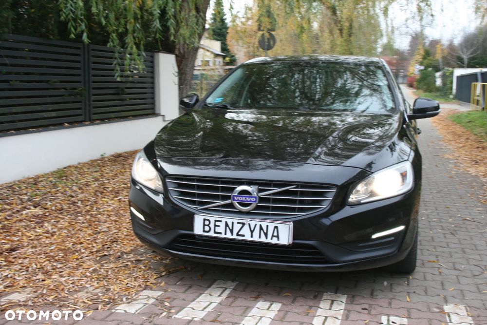 Volvo V60 D3 Drive-E Dynamic Edition (Momentum) - 31