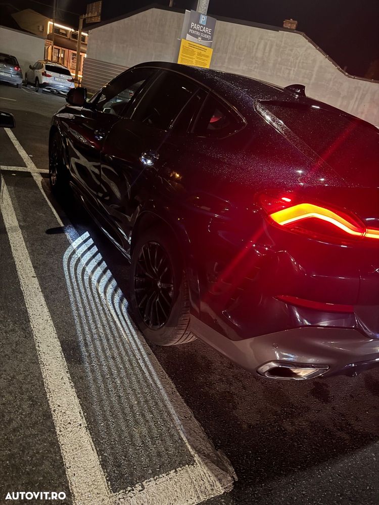 BMW X6 xDrive40i AT MHEV - 8
