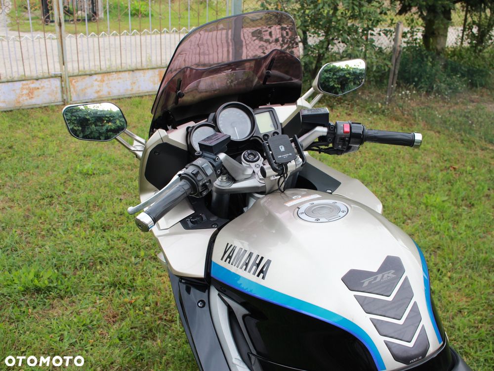 Yamaha FJR - 8