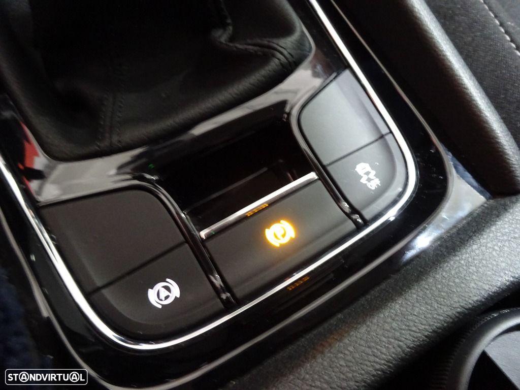 Skoda Karoq 2.0 TDI Ambition - 25
