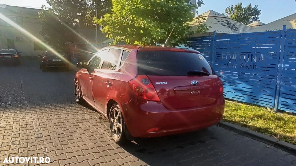 Kia Ceed - 2