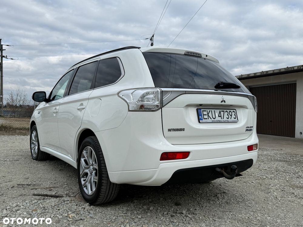Mitsubishi Outlander 2.0 4WD Top - 6