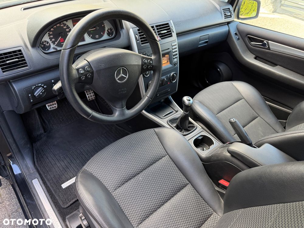 Mercedes-Benz Klasa A 180 CDI Avantgarde Special Edition - 23