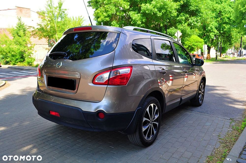 Nissan Qashqai+2 2.0 Acenta - 5