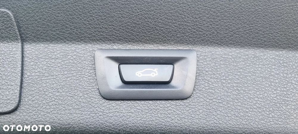 BMW Seria 2 218d Gran Tourer Sport-Aut Advantage - 31
