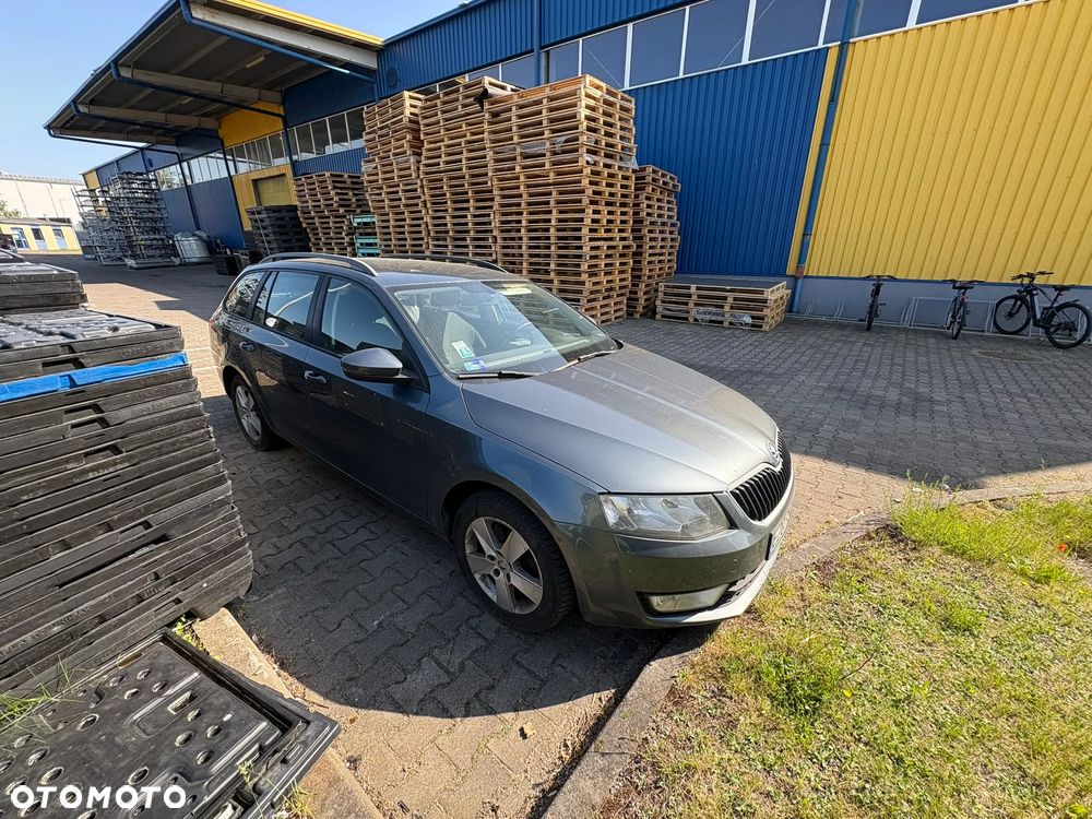 Skoda Octavia 1.4 TSI Drive - 3