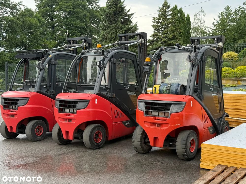 Linde H25T-02 - 9