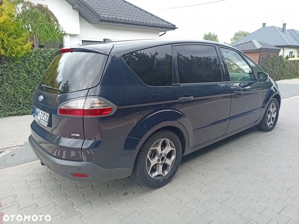 Ford S-Max 2.0 TDCi DPF Ambiente - 3
