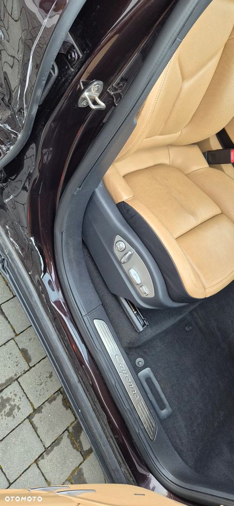 Porsche Cayenne Platinum Edition - 14