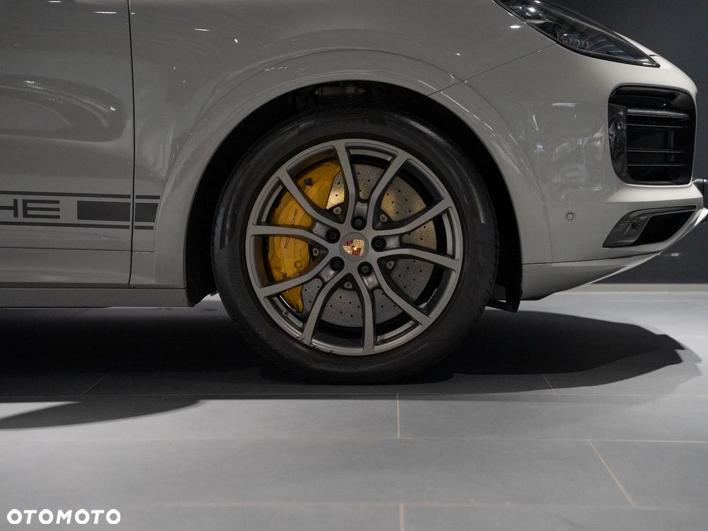 Porsche Cayenne - 11