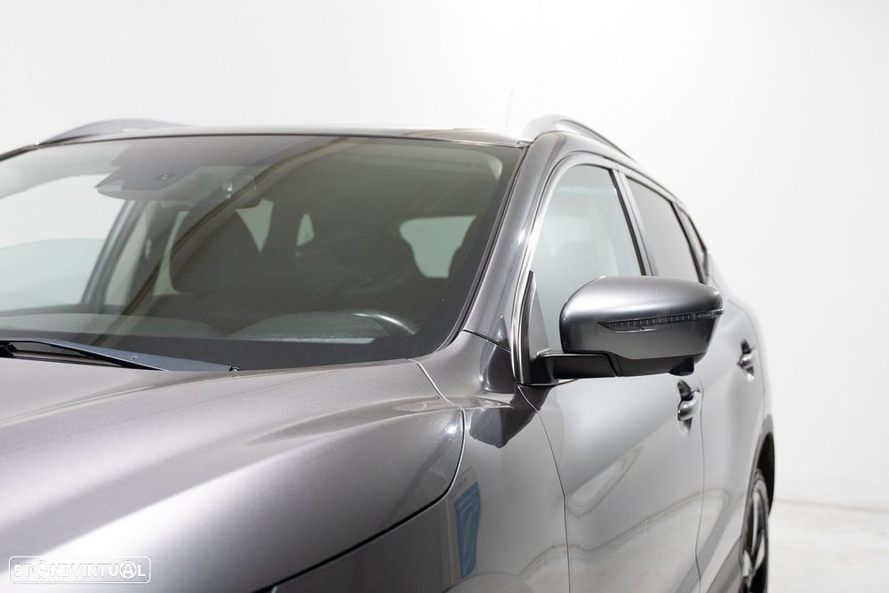 Nissan Qashqai 1.5 dCi N-Connecta - 6