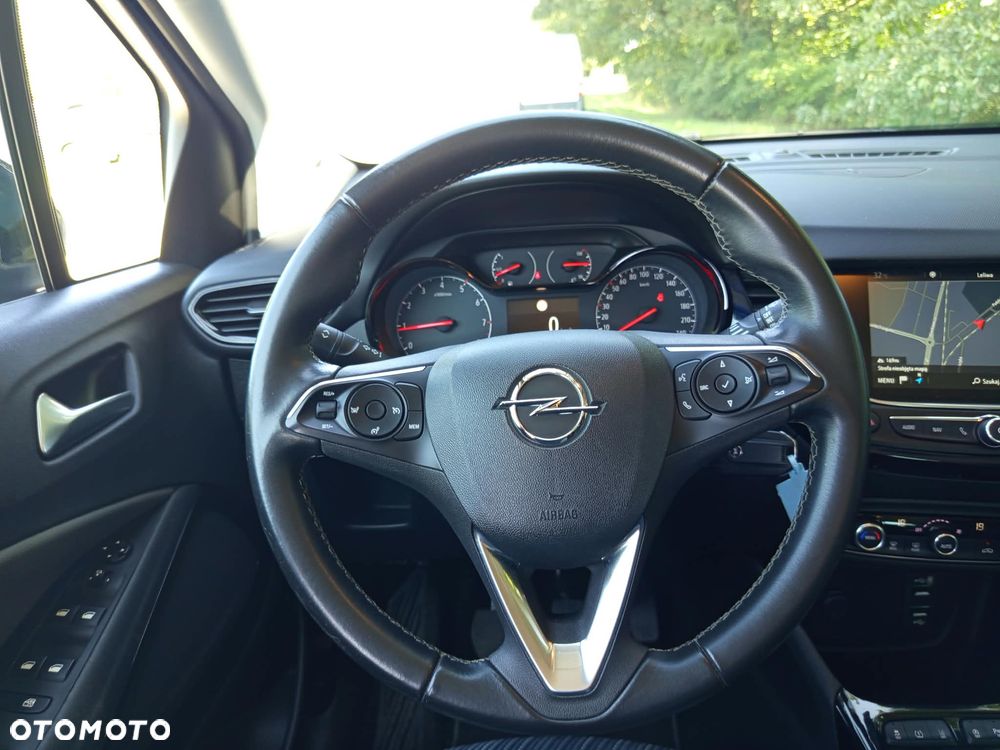 Opel Crossland X - 11