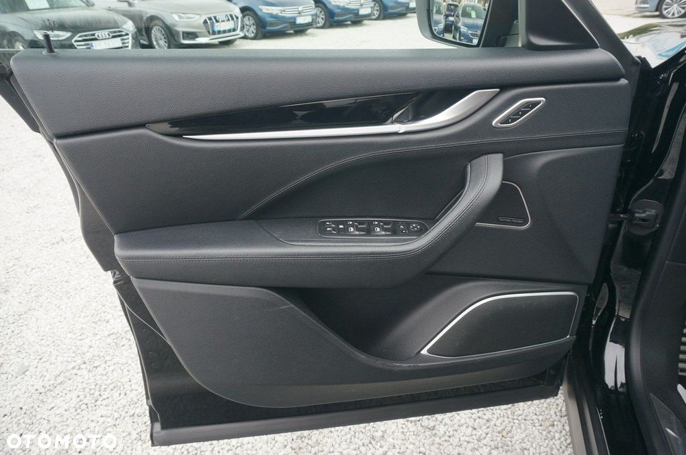 Maserati Levante - 20