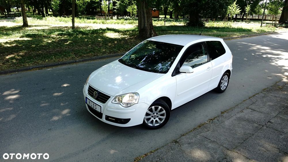 Volkswagen Polo 1.6 Sportline - 1