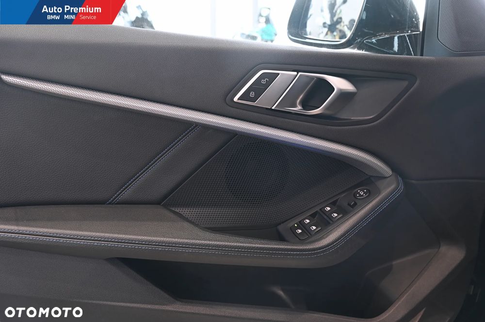 BMW Seria 2 218i - 10