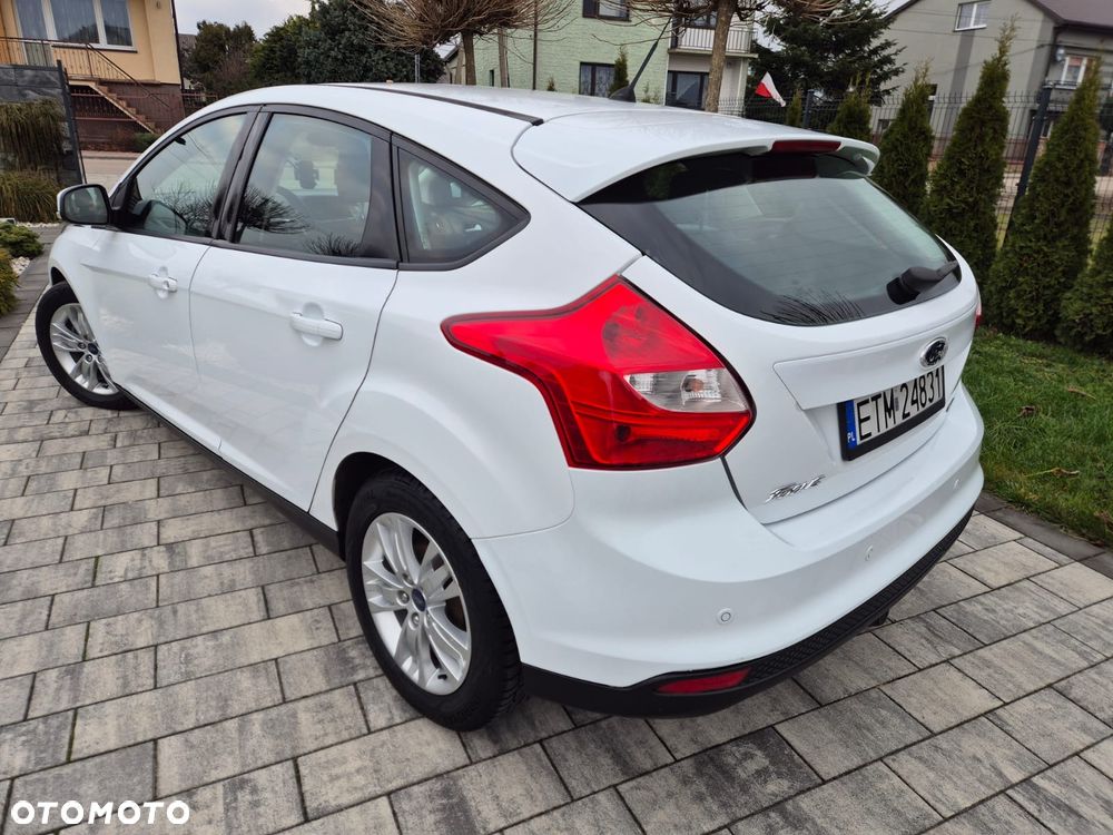 Ford Focus 1.6 TDCi DPF Start-Stopp-System SYNC Edition - 2
