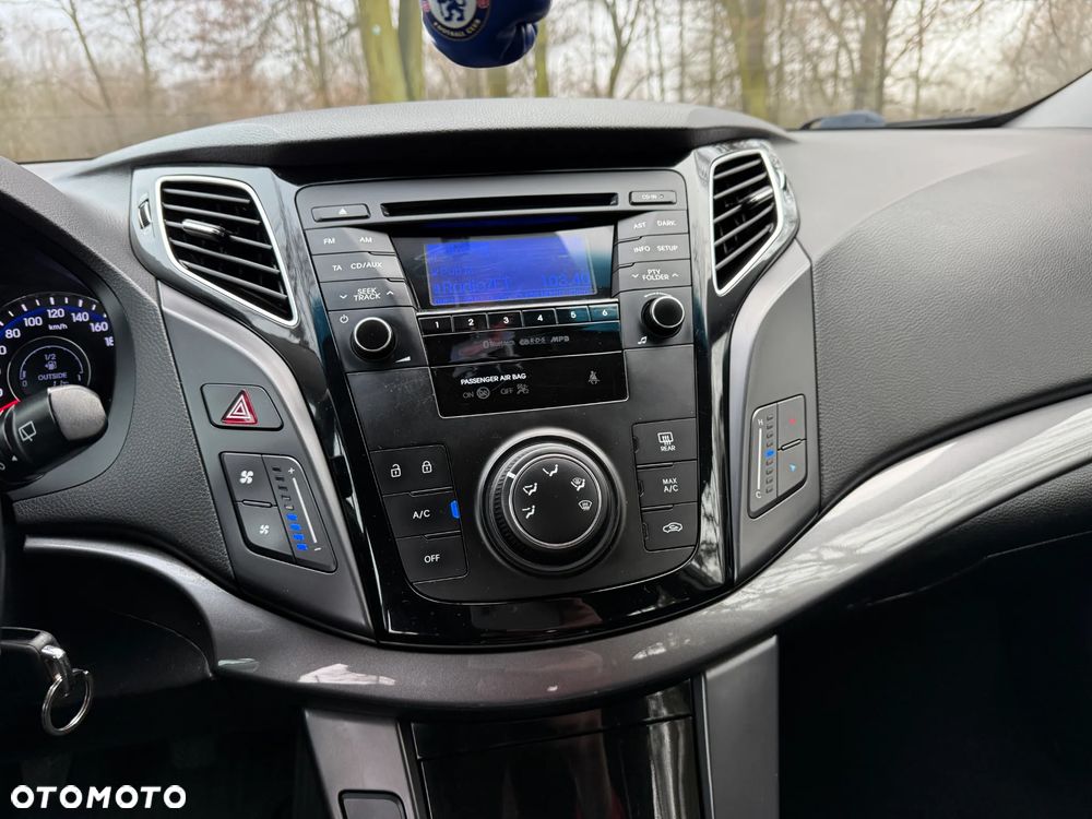 Hyundai i40 Kombi 1.6 Trend - 21