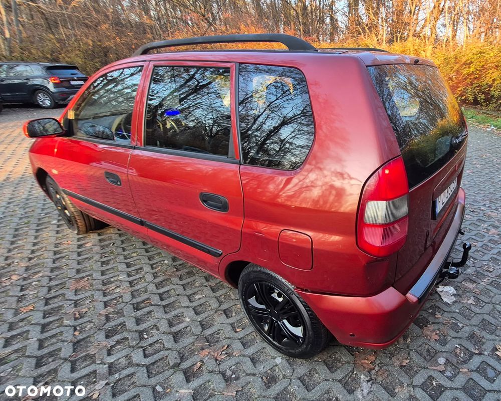 Mitsubishi Space Star - 6