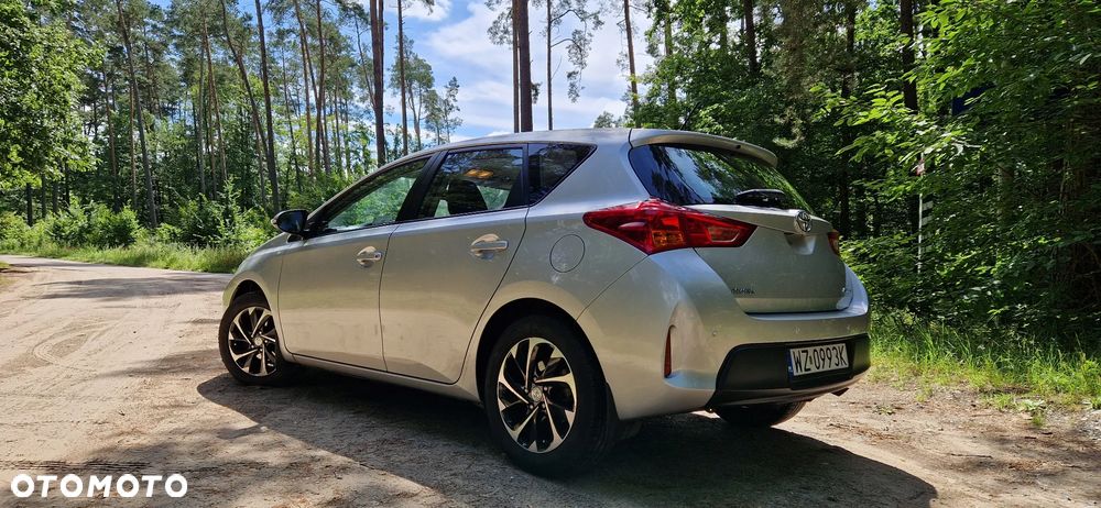Toyota Auris 1.33 VVT-i Active - 3