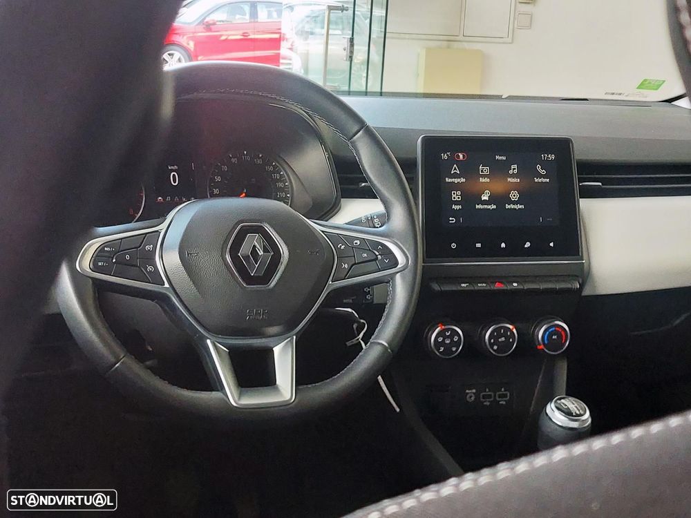 Renault Clio 1.0 TCe Evolution Bi-Fuel - 10