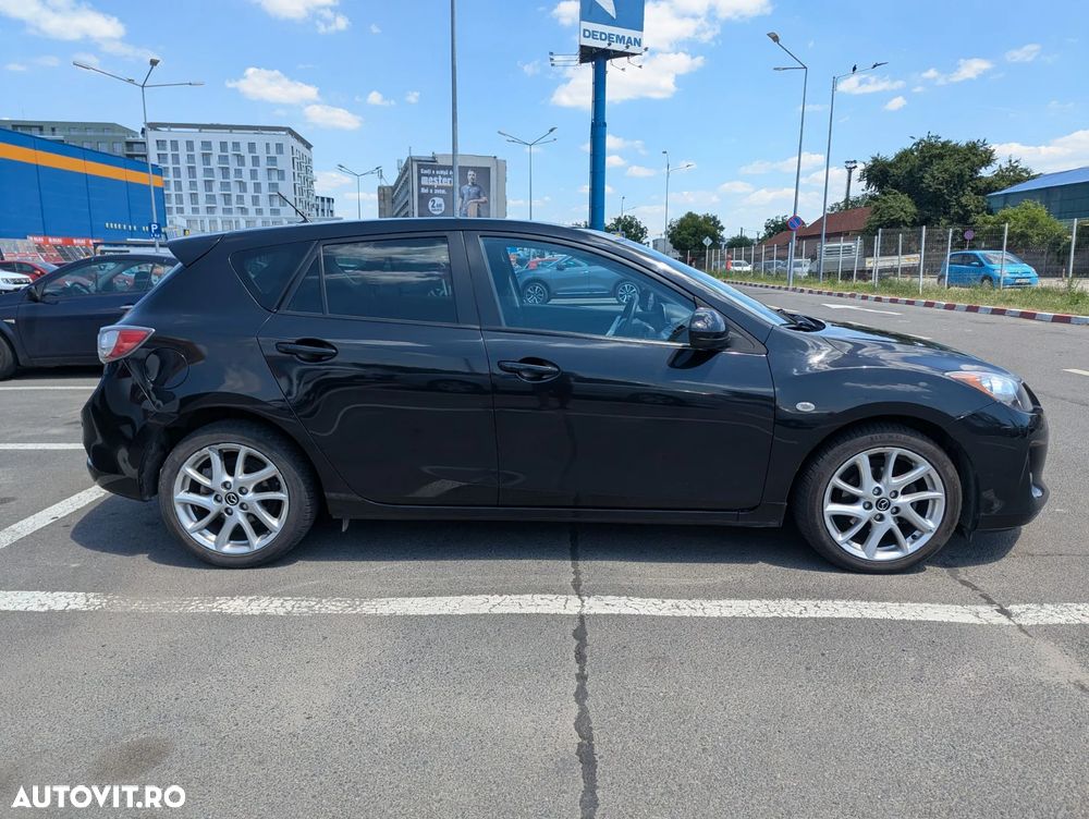 Mazda 3 2013 photo 3