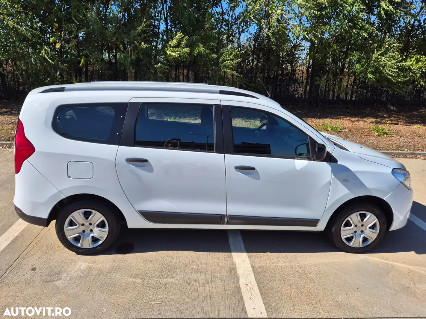 Dacia Lodgy 1.5 Blue dCi Laureate - 9