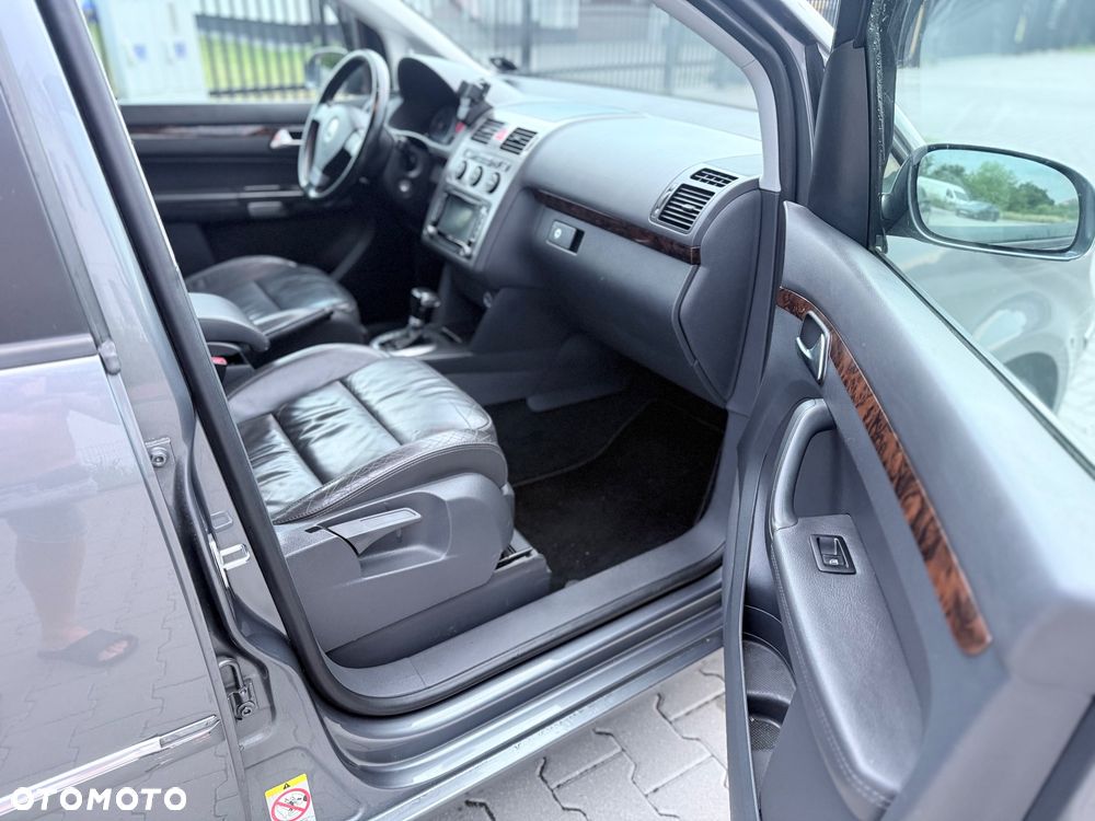 Volkswagen Touran 2.0 TDI DPF Highline DSG - 7