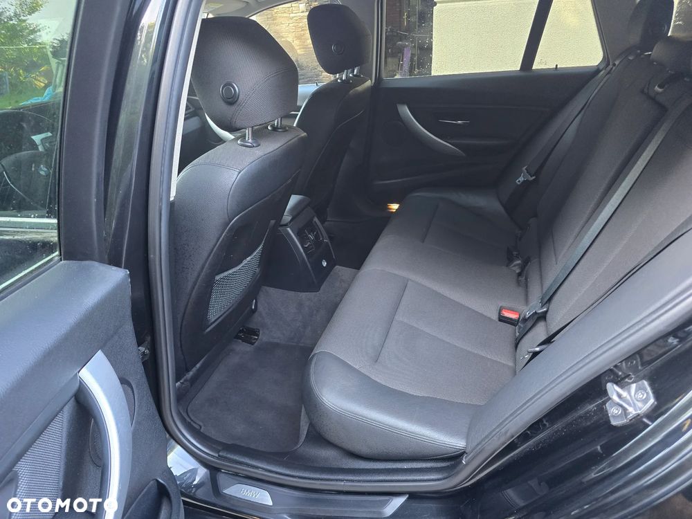 BMW Seria 3 - 13