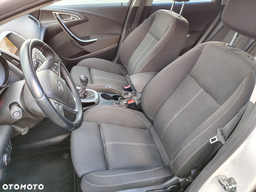 Opel Astra 1.7 CDTI DPF Cosmo - 13