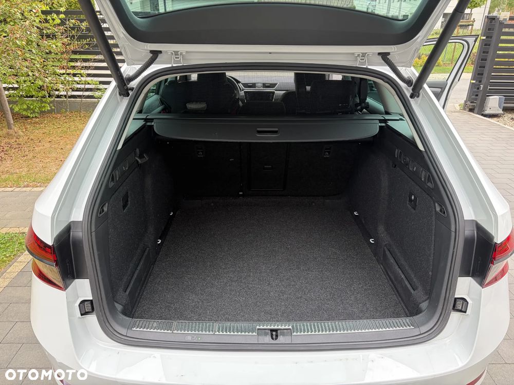 Skoda Superb 2.0 TSI Style DSG - 12