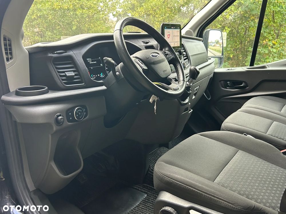 Ford Transit Maxi - 23