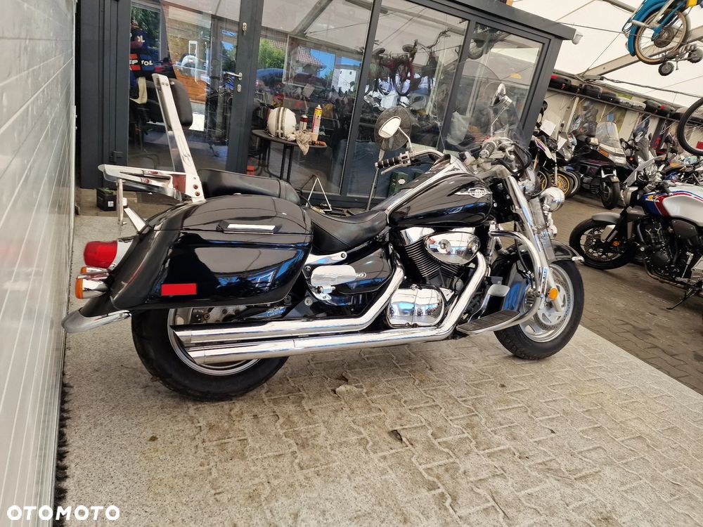 Suzuki Intruder - 5