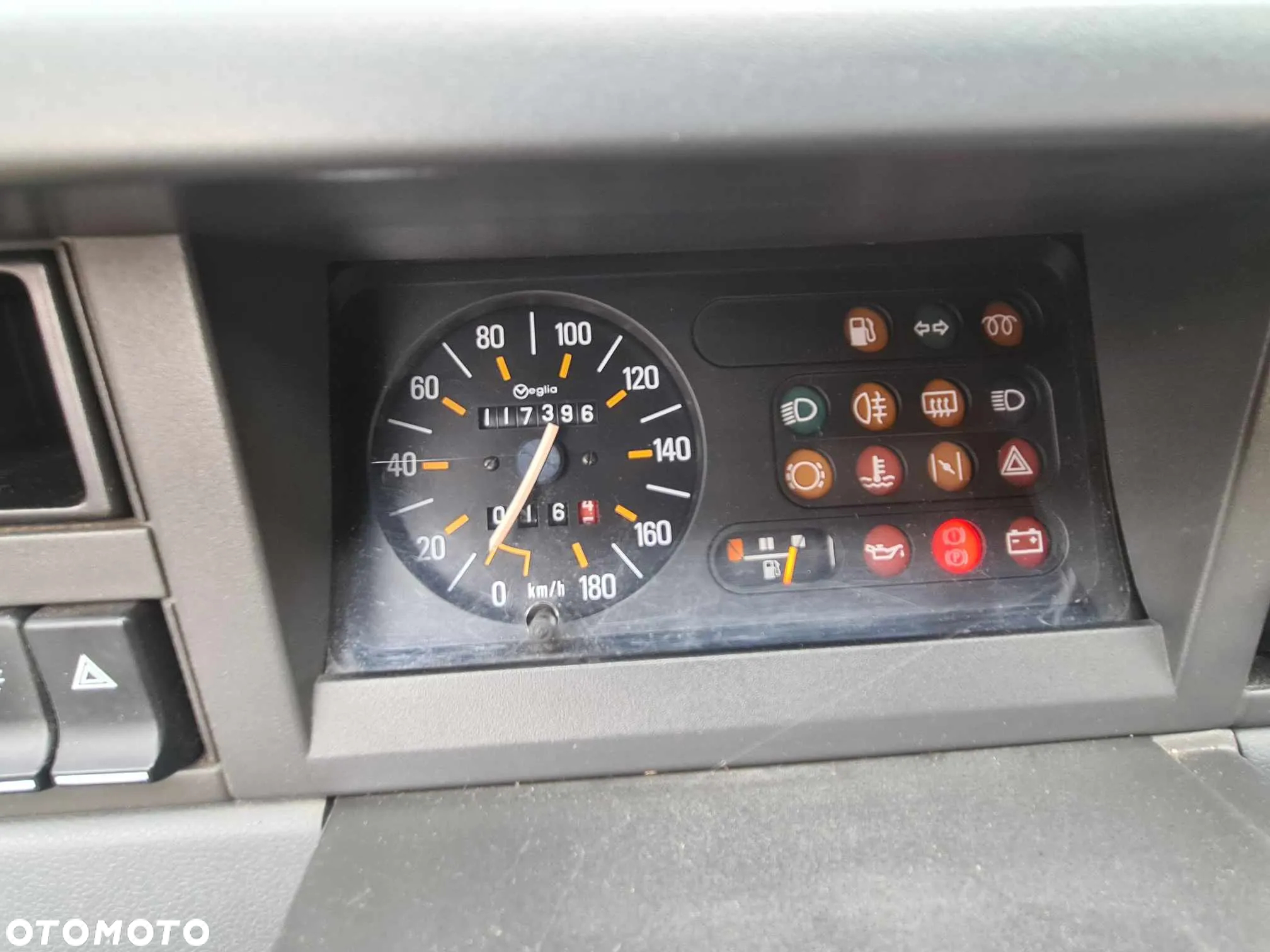 Renault 5 1.4 Campus - 10