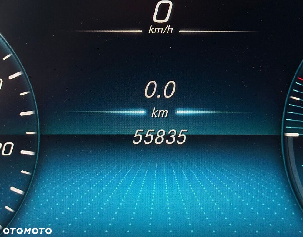 Mercedes-Benz GLC - 25