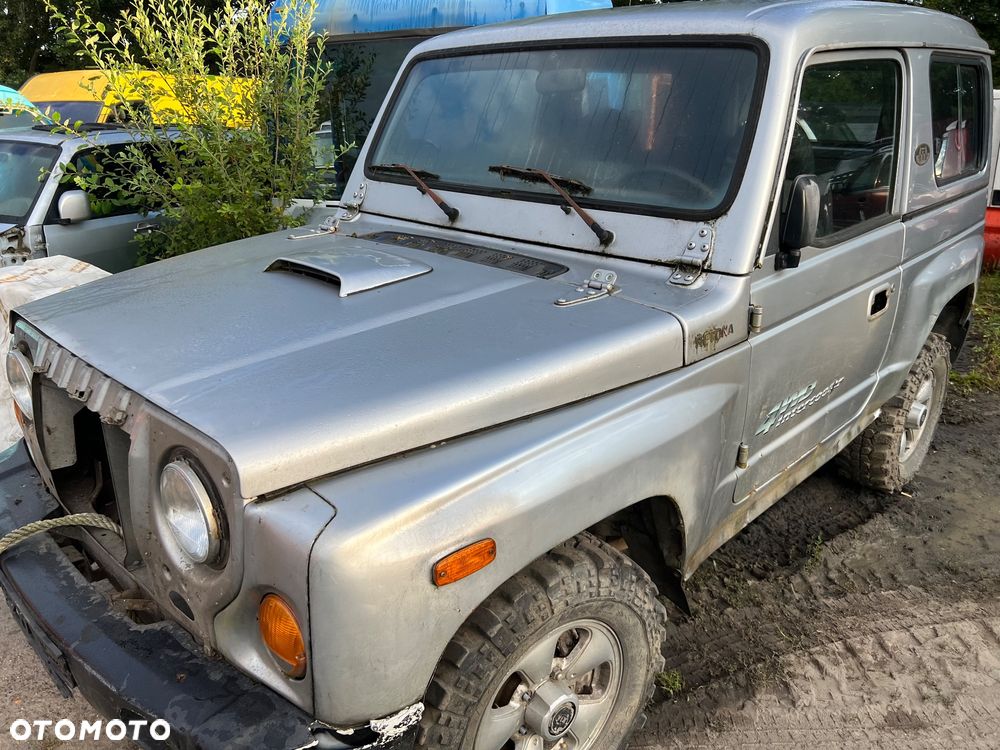 Kia retona na części 2.0td 4x4 - 1