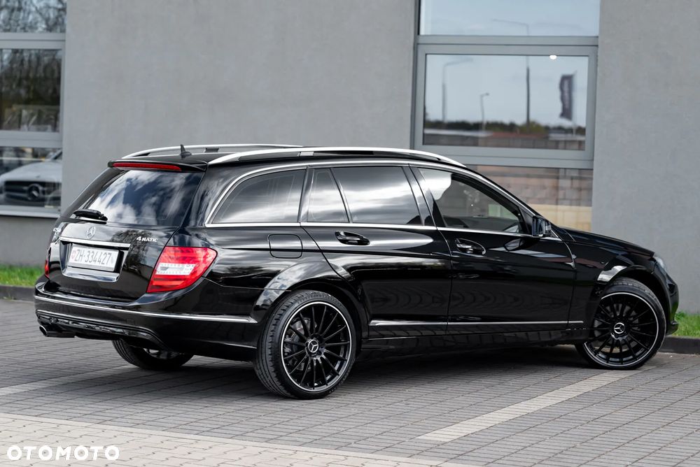 Mercedes-Benz Klasa C 250 CDI DPF Automatik BlueEFFICIENCY Special Edition - 14