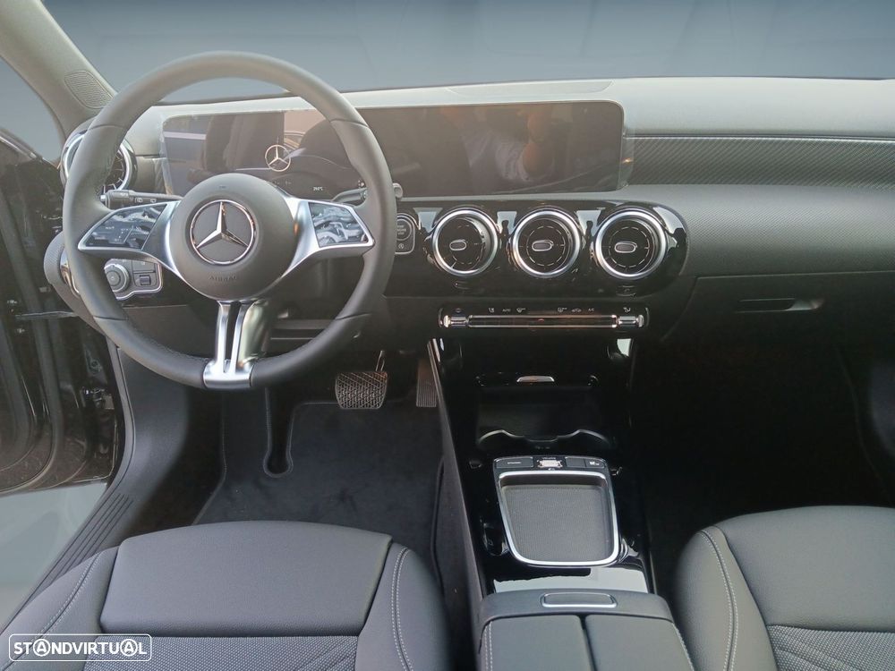 Mercedes-Benz A 180 d - 12