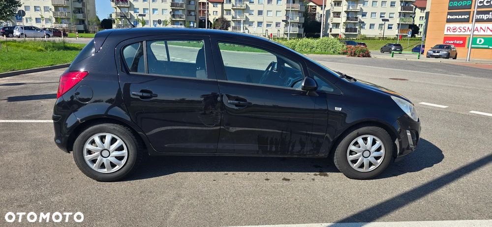 Opel Corsa 1.2 16V Enjoy - 4