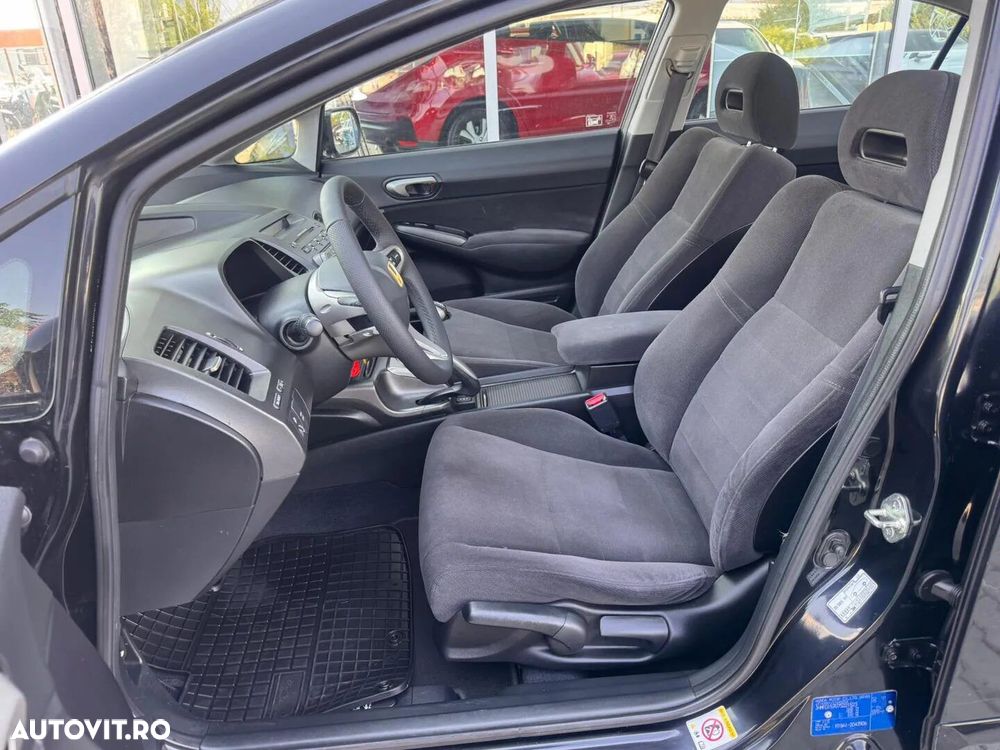 Honda Civic - 11