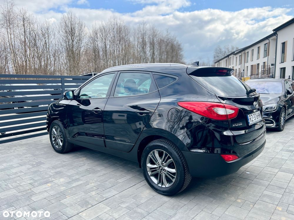 Hyundai ix35 1.6 2WD Fifa World Cup Edition - 14