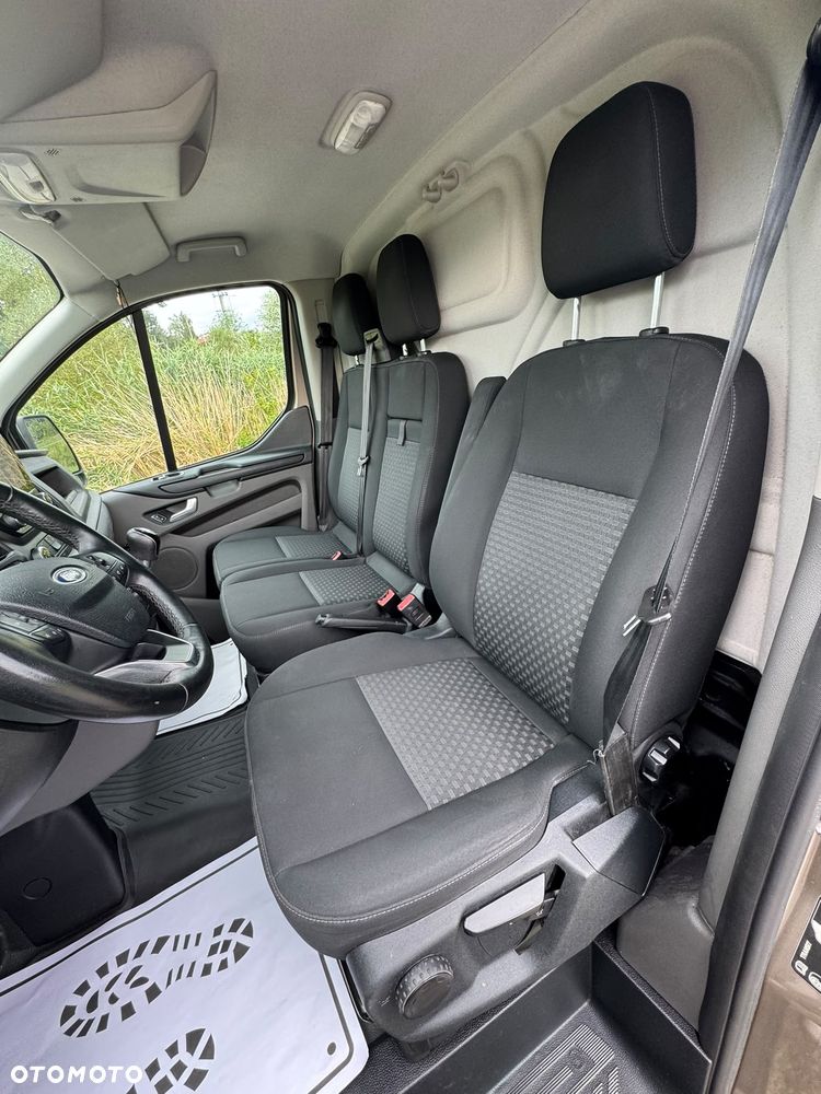 Ford Transit - 15