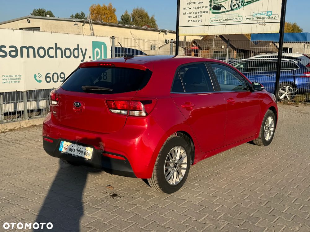 Kia Rio - 6