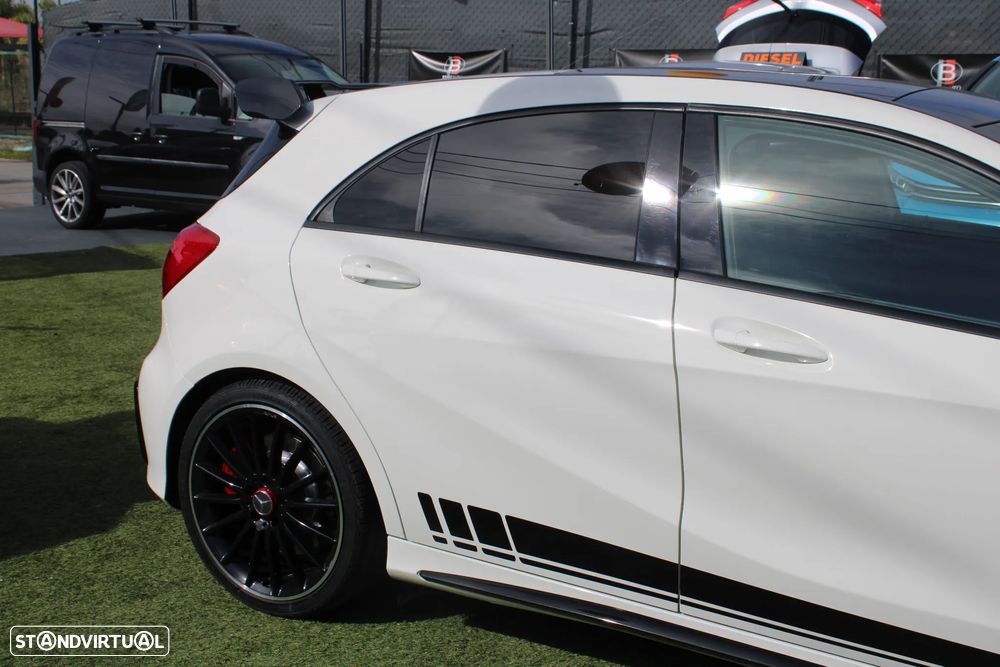 Mercedes-Benz A 45 AMG 4-Matic - 7