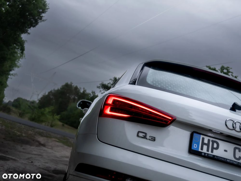 Audi Q3 2.0 TDI Sport - 32
