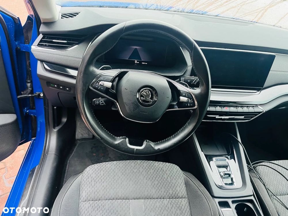 Skoda Octavia 2.0 TDI Edition DSG - 13