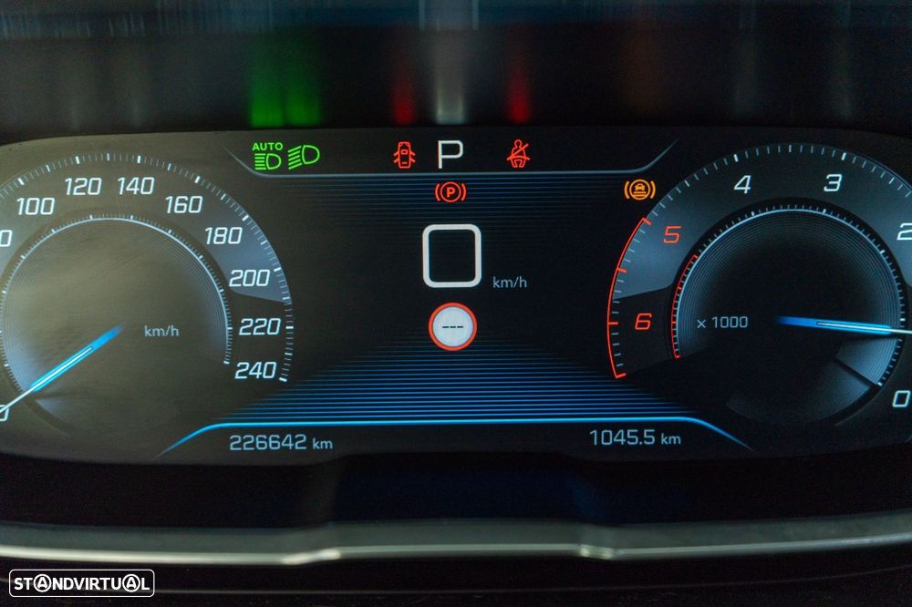 Peugeot 3008 1.6 BlueHDi Allure EAT6 - 6
