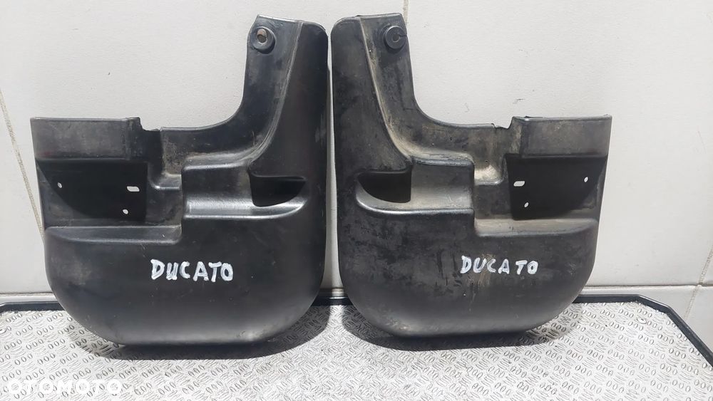 CHLAPACZE TYŁ FIAT DUCATO III KOMPLET R2017 NR 1310106070 - 1